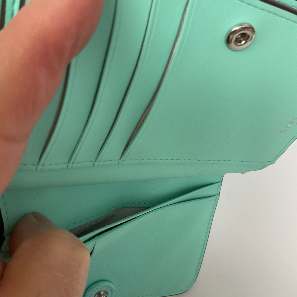 KATE SPADE PATENT LEATHER WALLET AQUA OMBRE NWOT - Picture 11 of 15